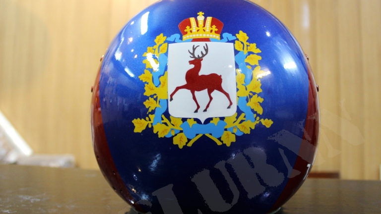 Аэрография герб на шлеме в Нижнем Новгороде
